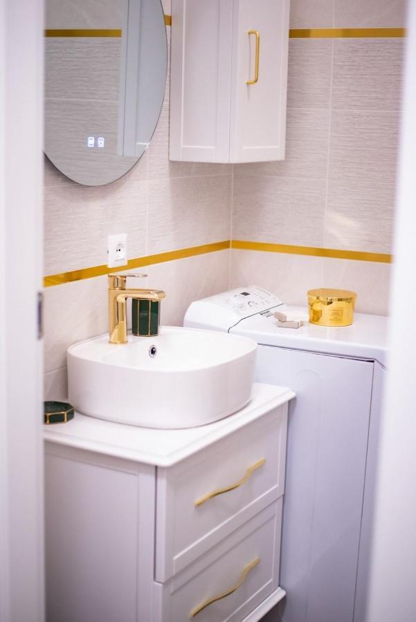 Isabel Apartaments Old Town بادوفا المظهر الخارجي الصورة